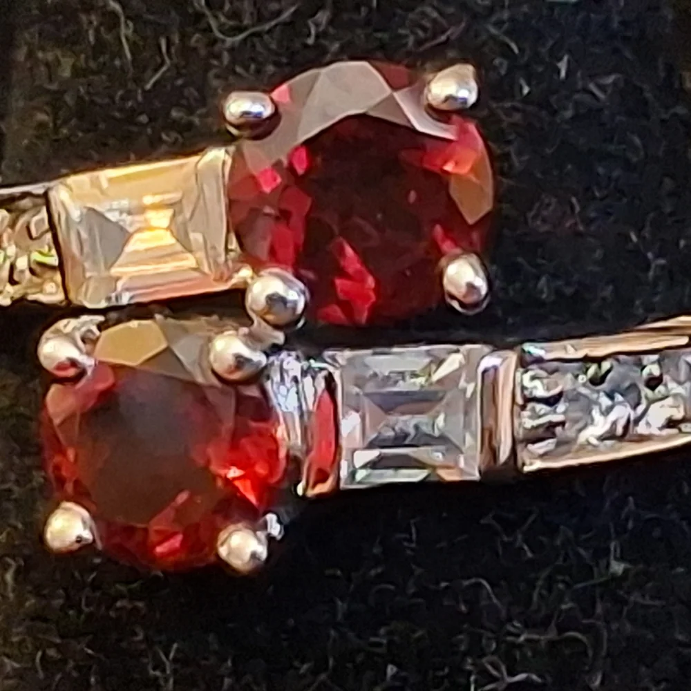 Sterling Silver Women's Ring With Faux Garnets And Faux Diamonds Size 10 3/4